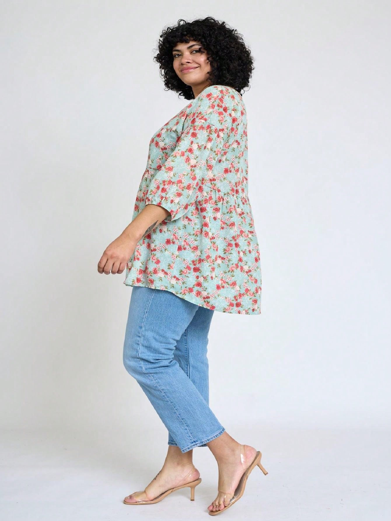Summer/Spring Ditsy Floral Patch Work Bishop Lantern Sleeve Crew Neck Cute Baby Doll Top Blouse With Button Accent Breathable, Plus Extended Size