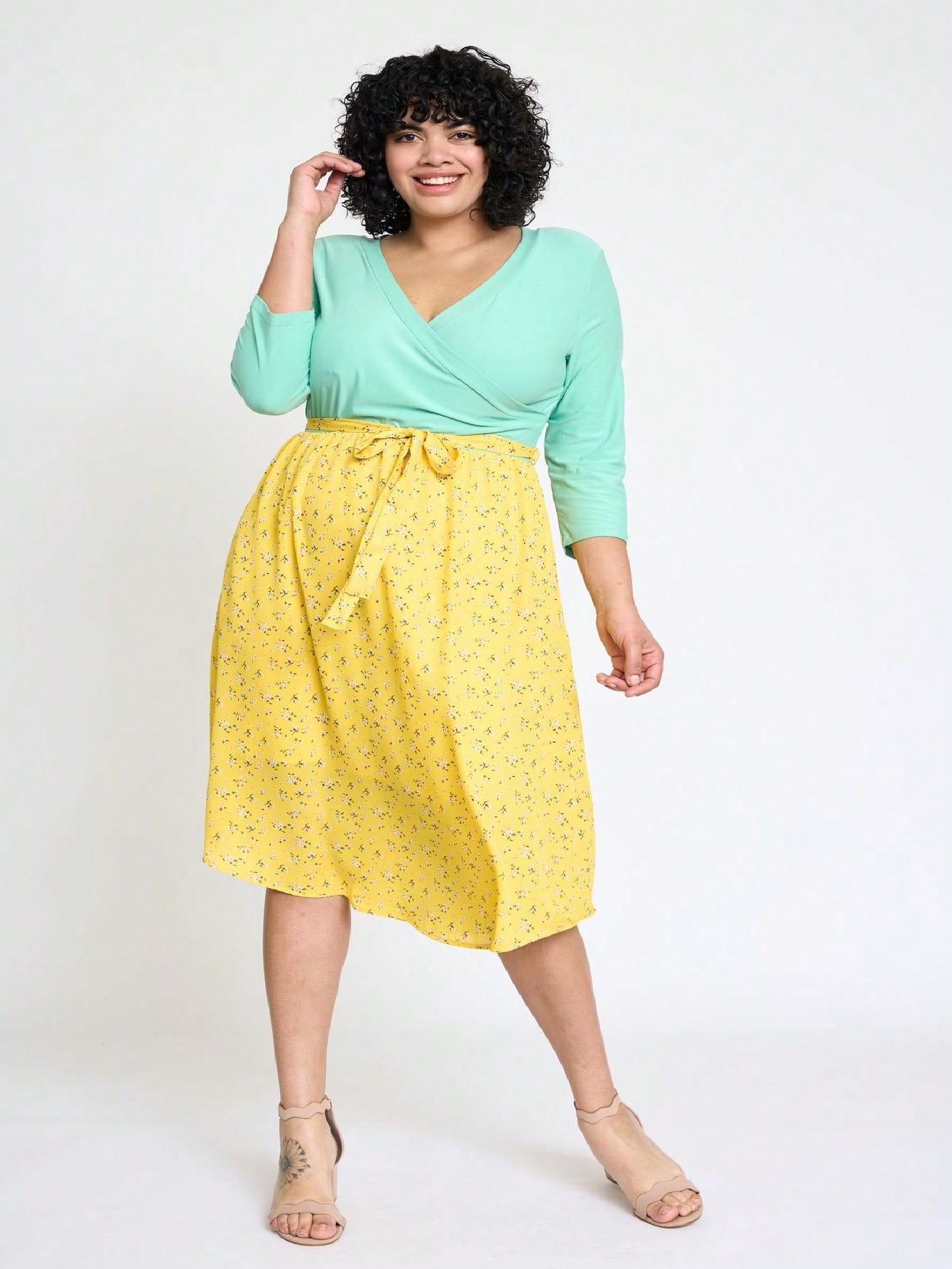 Contrast Surplice Ditsy Floral Midi Dress With Sash | 2 Colors | S-3X