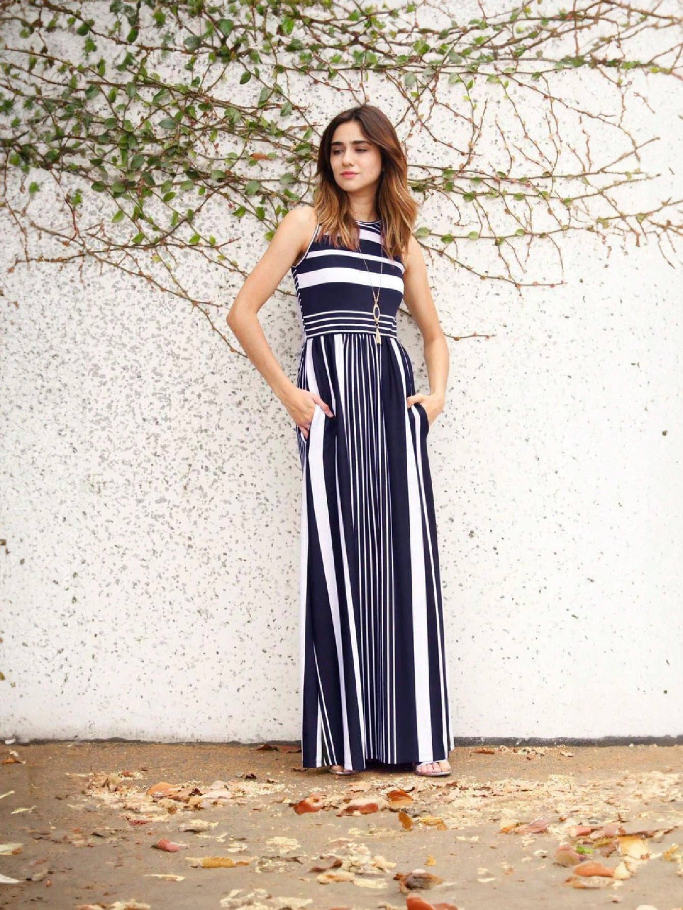 Elegant Stripe Maxi Dress With Side Pockets Versatile Summer Dress For Women