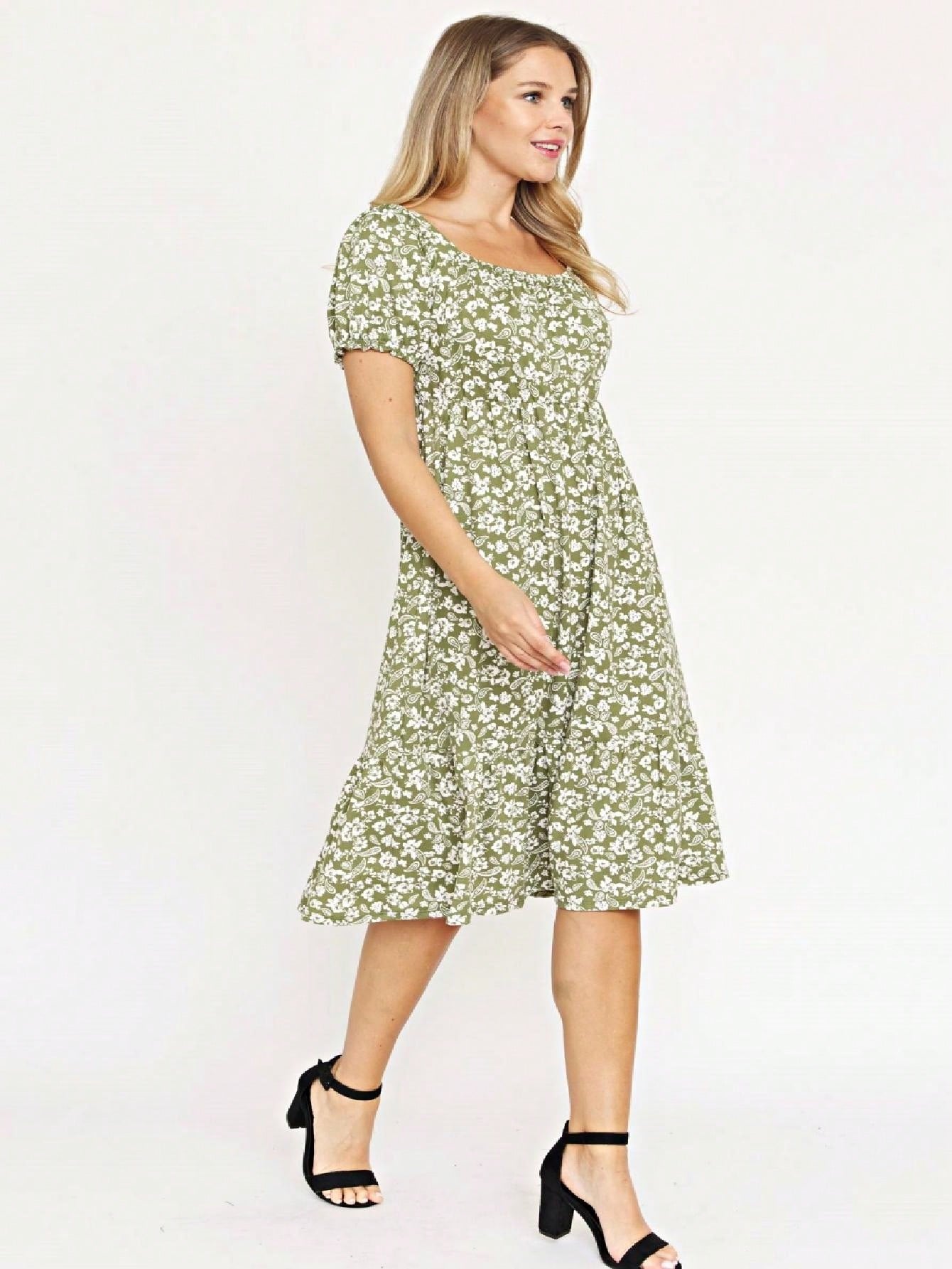 Boho Retro Ditsy Floral Flutter Puff Sleeve Square Neck Tiered Ruffle Tea Midi Length Classic Bridgerton Dress
