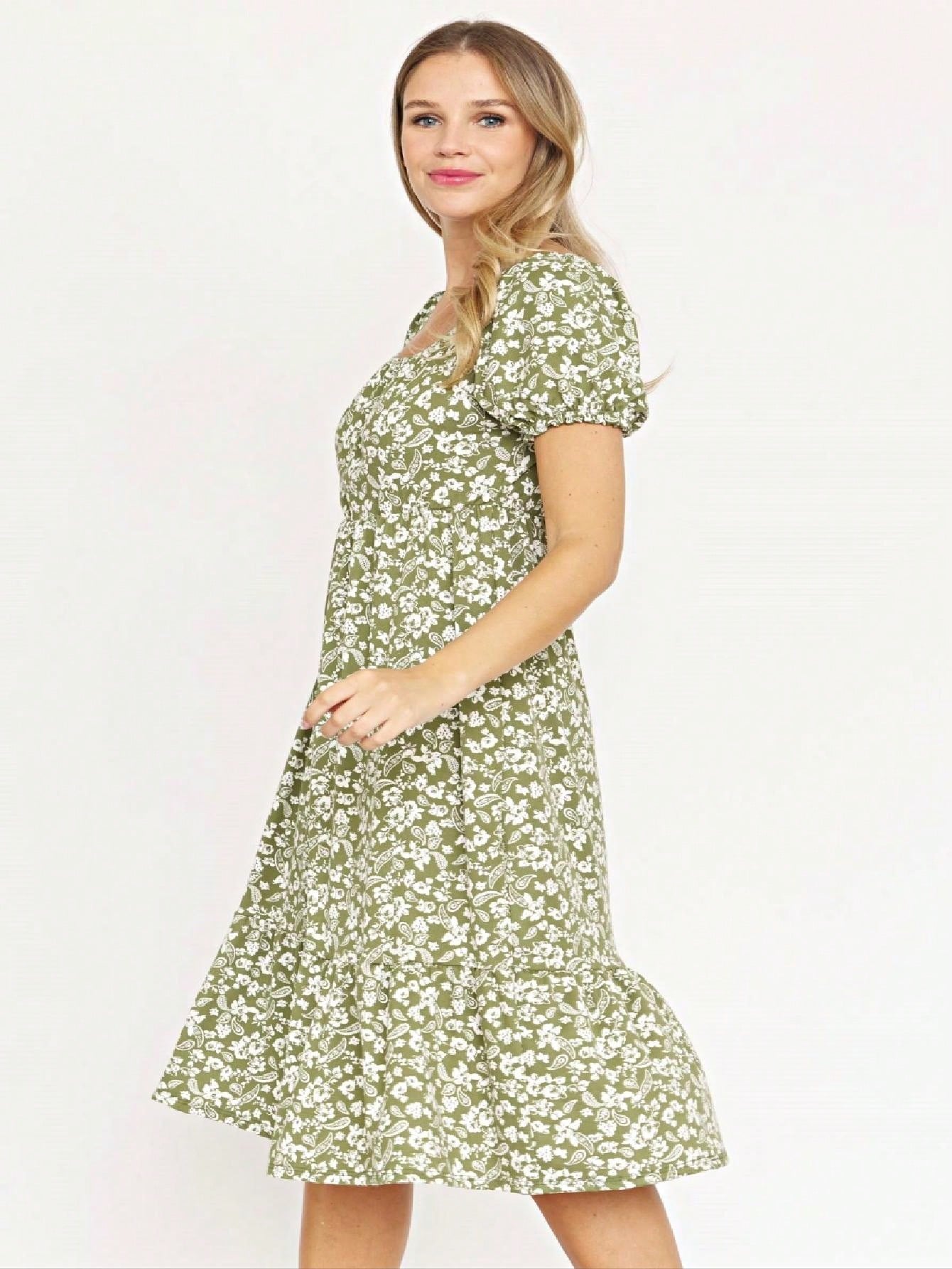 Boho Retro Ditsy Floral Flutter Puff Sleeve Square Neck Tiered Ruffle Tea Midi Length Classic Bridgerton Dress