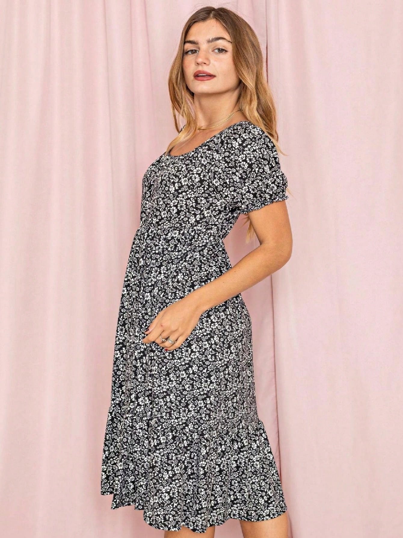 Boho Retro Ditsy Floral Flutter Puff Sleeve Square Neck Tiered Ruffle Tea Midi Length Classic Bridgerton Dress