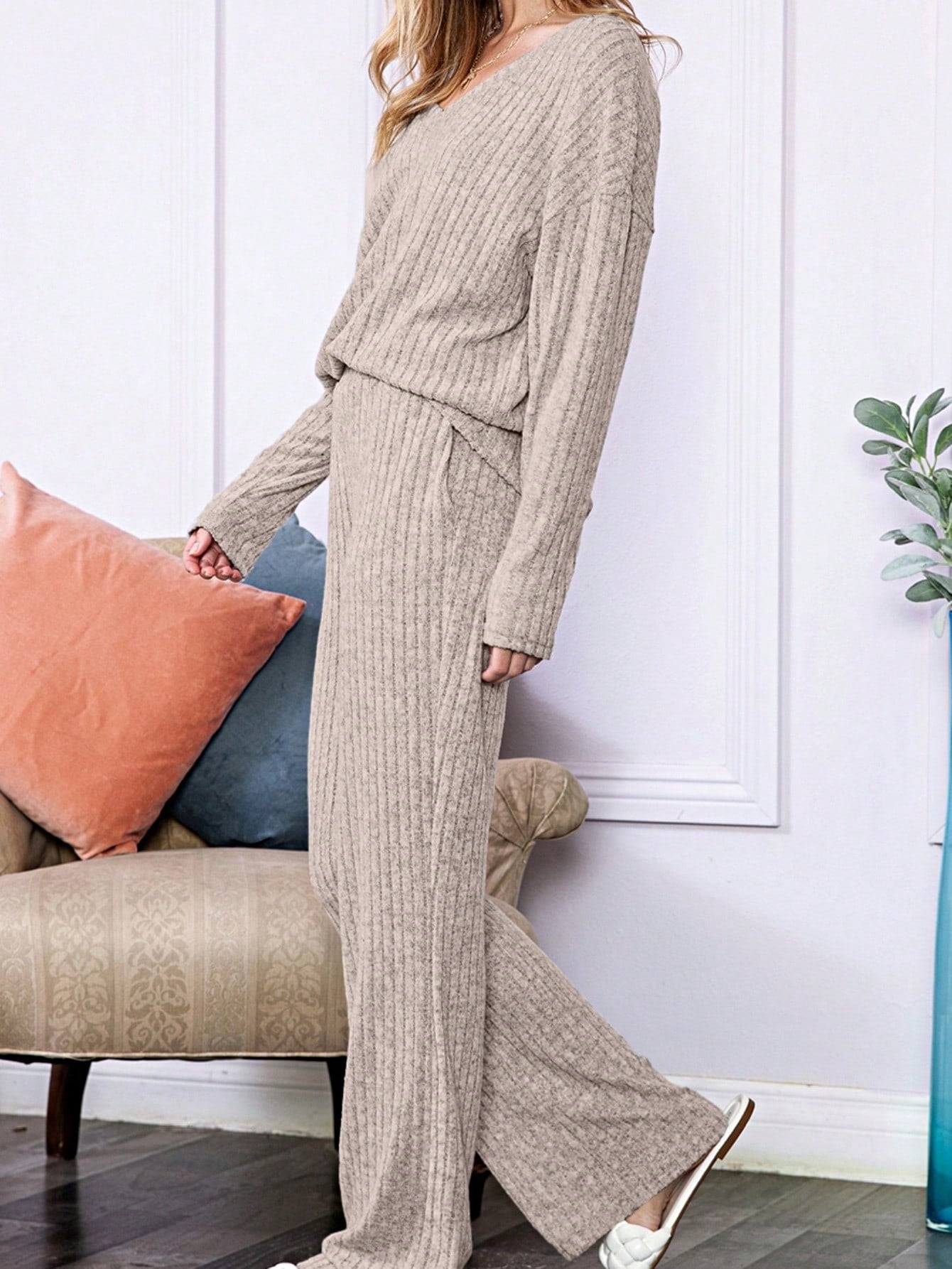 Boho Retro 60's Viscose Ribbed Knit Drop Shoulder Dolman V Neck Top & Pants Loungewear Set