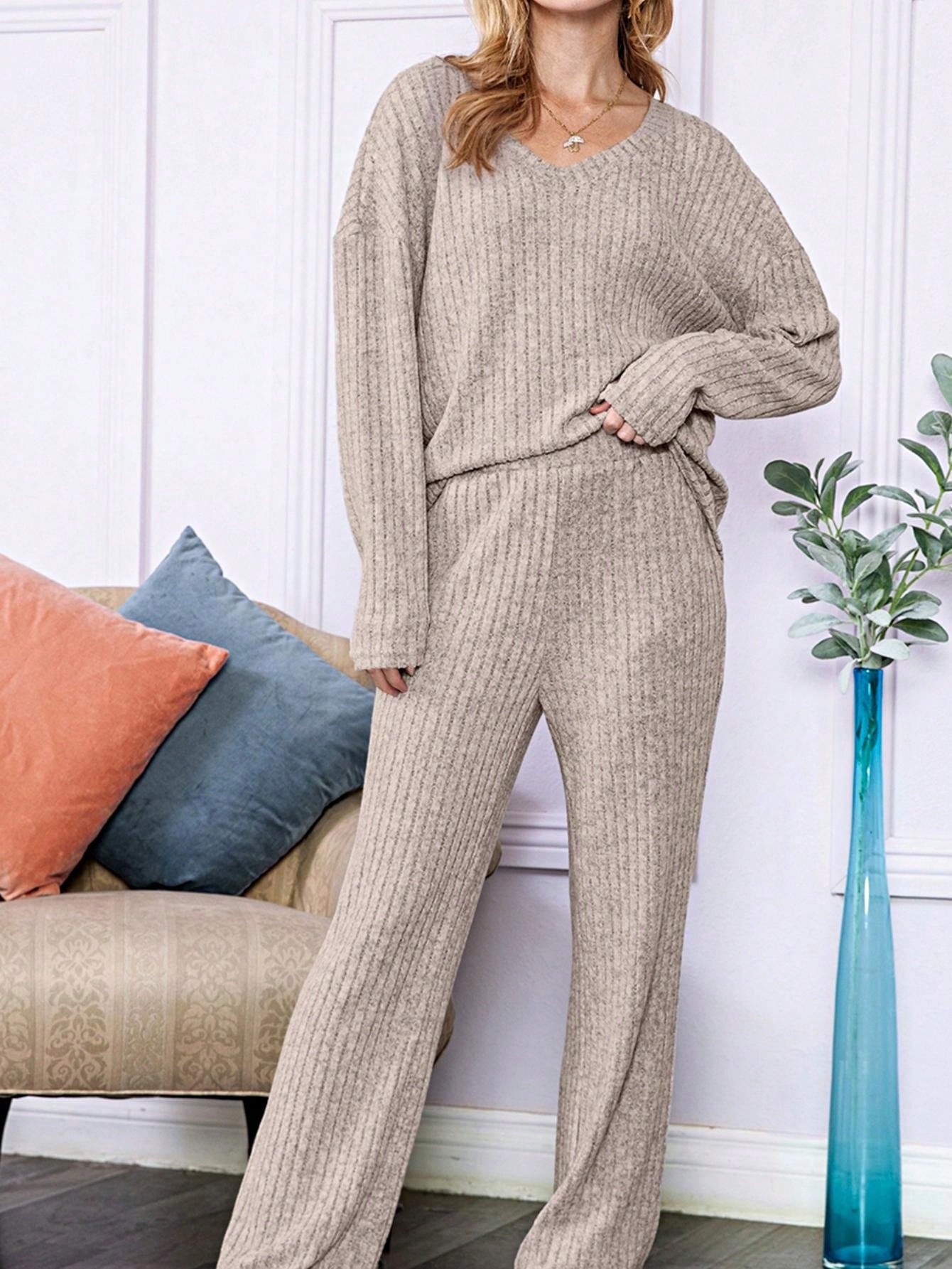 Boho Retro 60's Viscose Ribbed Knit Drop Shoulder Dolman V Neck Top & Pants Loungewear Set