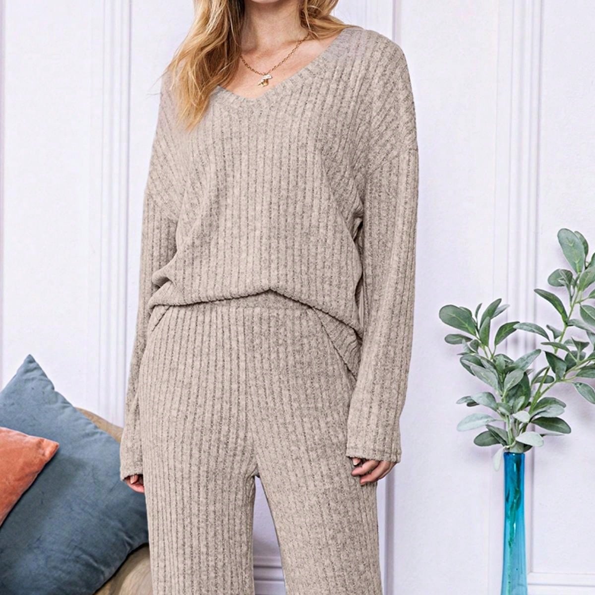 Boho Retro 60's Viscose Ribbed Knit Drop Shoulder Dolman V Neck Top & Pants Loungewear Set
