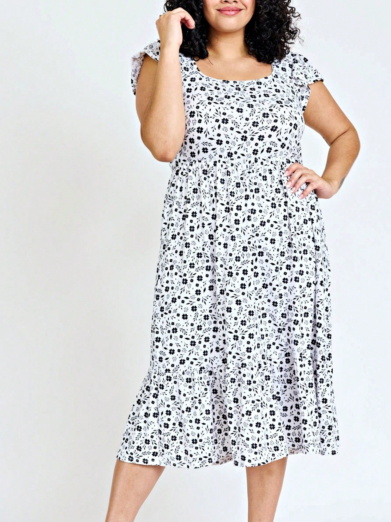Boho Retro Ditsy Floral Flutter Puff Sleeve Square Neck Tiered Ruffle Tea Midi Length Classic Bridgerton Dress