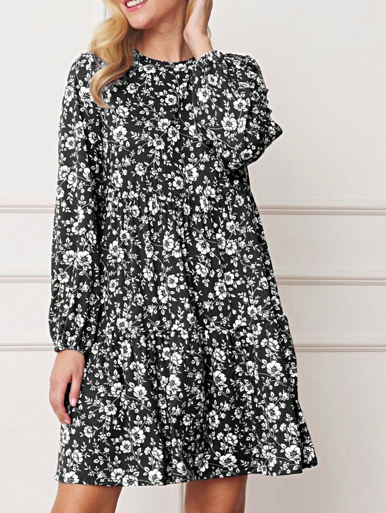 Boho Retro Ditsy Floral Flutter Puff Sleeve Square Neck Tiered Ruffle Tea Midi Length Classic Bridgerton Dress