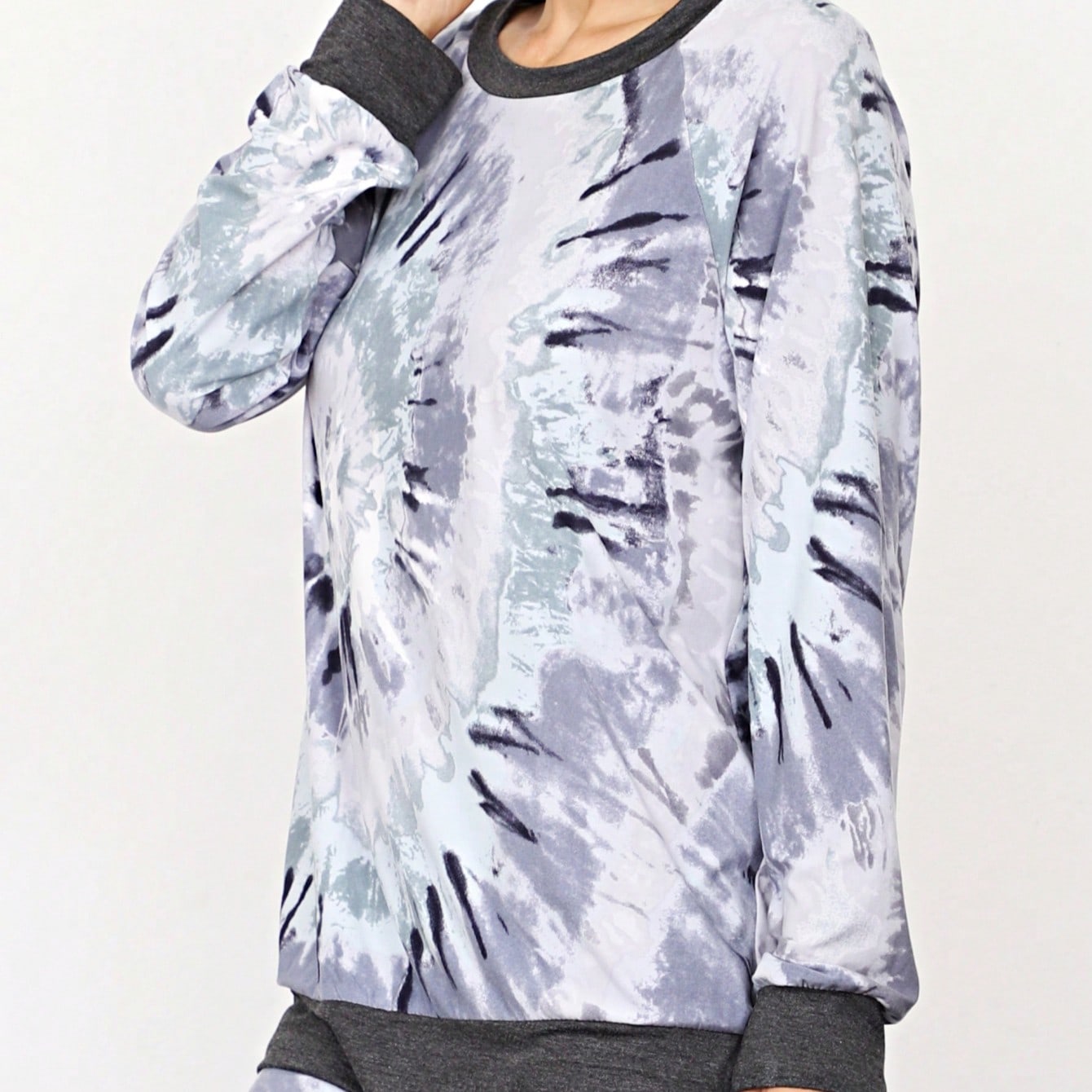 Black White Leopard Animal & Tropical Print Raglan Cap Sleeve Top Shirt Blouse | S-3X