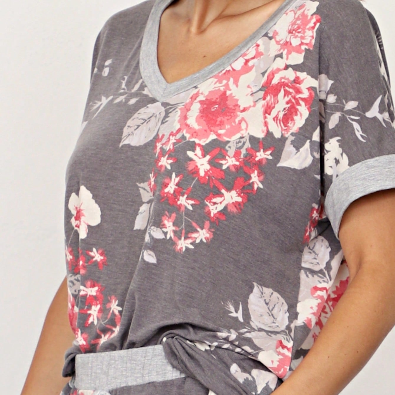 Black White Leopard Animal & Tropical Print Raglan Cap Sleeve Top Shirt Blouse | S-3X
