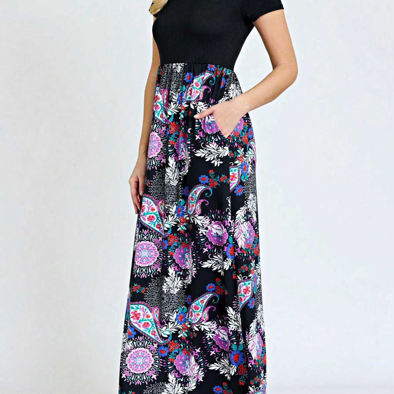 Halter Sleeveless Ditsy Floral Vacation Cruise Multi Chevron Stripe Yellow, Navy And Mint Sleeveless Maxi Dress With Pocket | S-3X