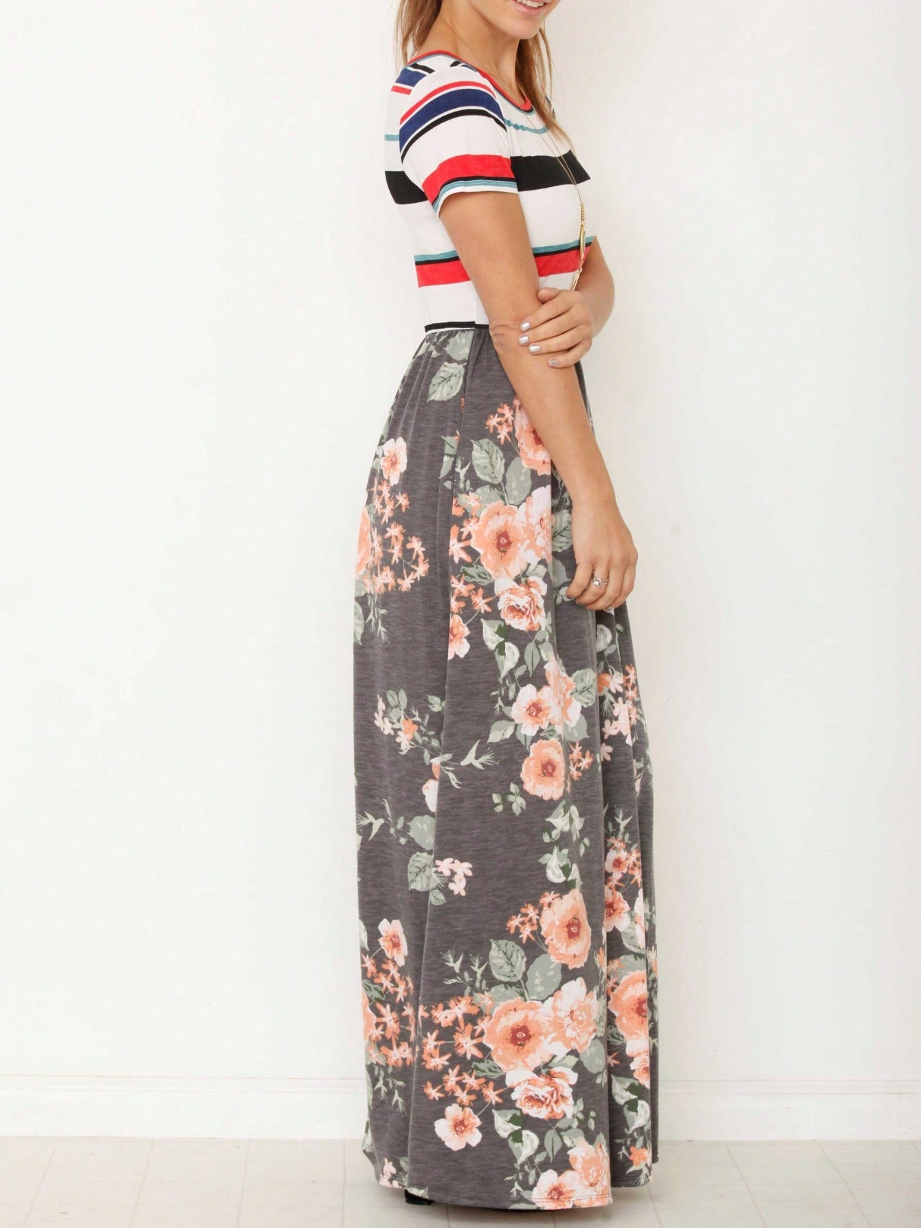 Halter Sleeveless Ditsy Floral Vacation Cruise Multi Chevron Stripe Yellow, Navy And Mint Sleeveless Maxi Dress With Pocket | S-3X