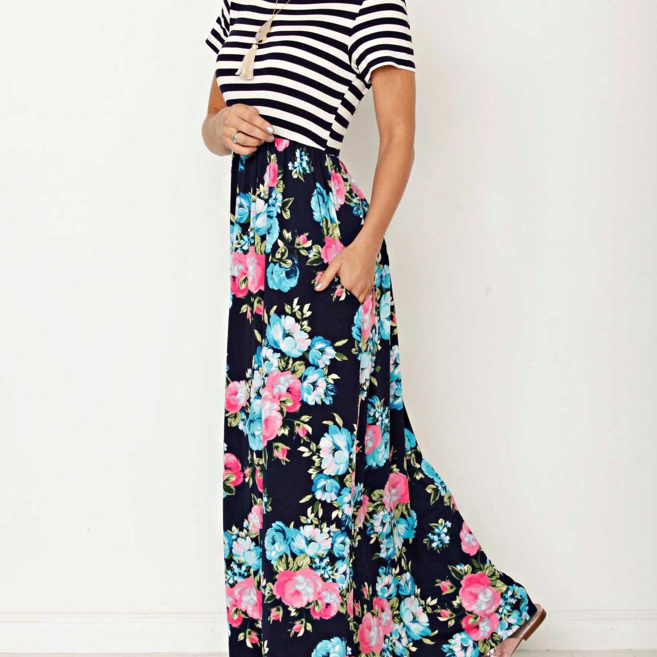 Halter Sleeveless Ditsy Floral Vacation Cruise Multi Chevron Stripe Yellow, Navy And Mint Sleeveless Maxi Dress With Pocket | S-3X