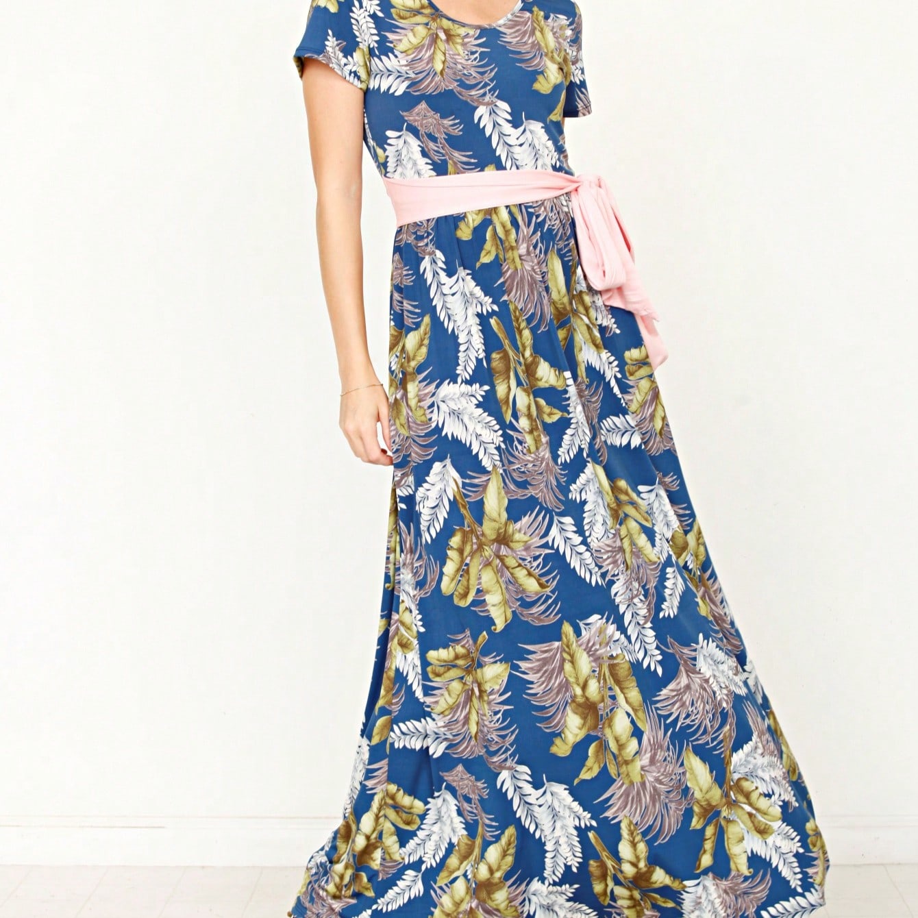 Boho Retro Polka Dot Rayon Mix Casual  Maxi Dress With Folded Cap Sleeve Side Pockets Versatile Summer Dress For Women