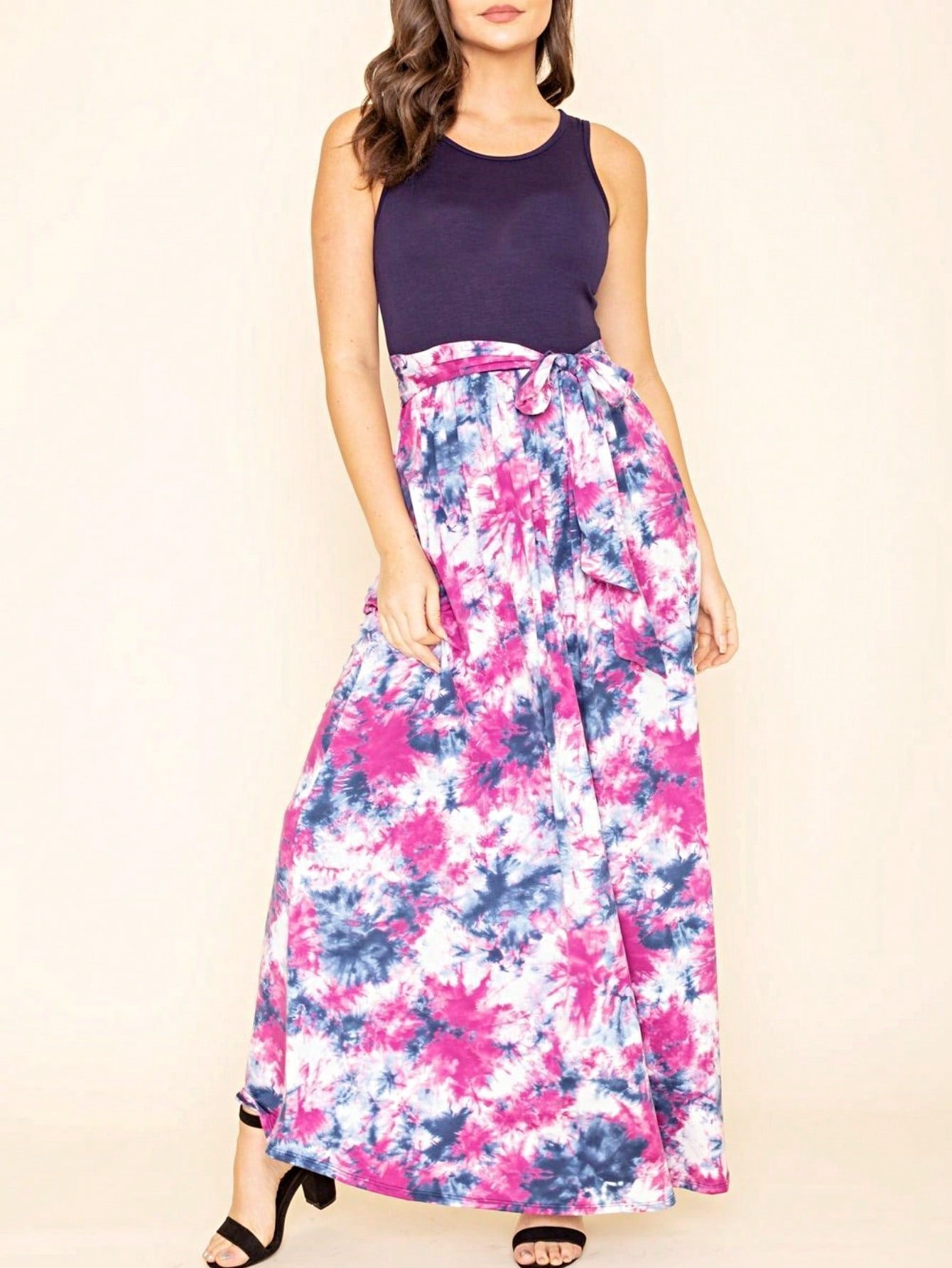 Elegant Floral Maxi Dress With Plunging Neckline Short Sleeve Surplice Sash Versatile Summer Dress For Women