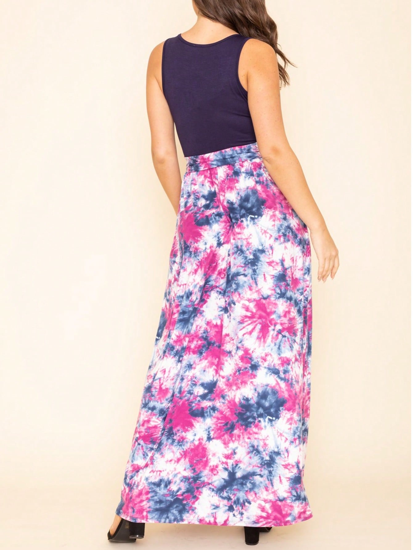 Elegant Floral Maxi Dress With Plunging Neckline Short Sleeve Surplice Sash Versatile Summer Dress For Women