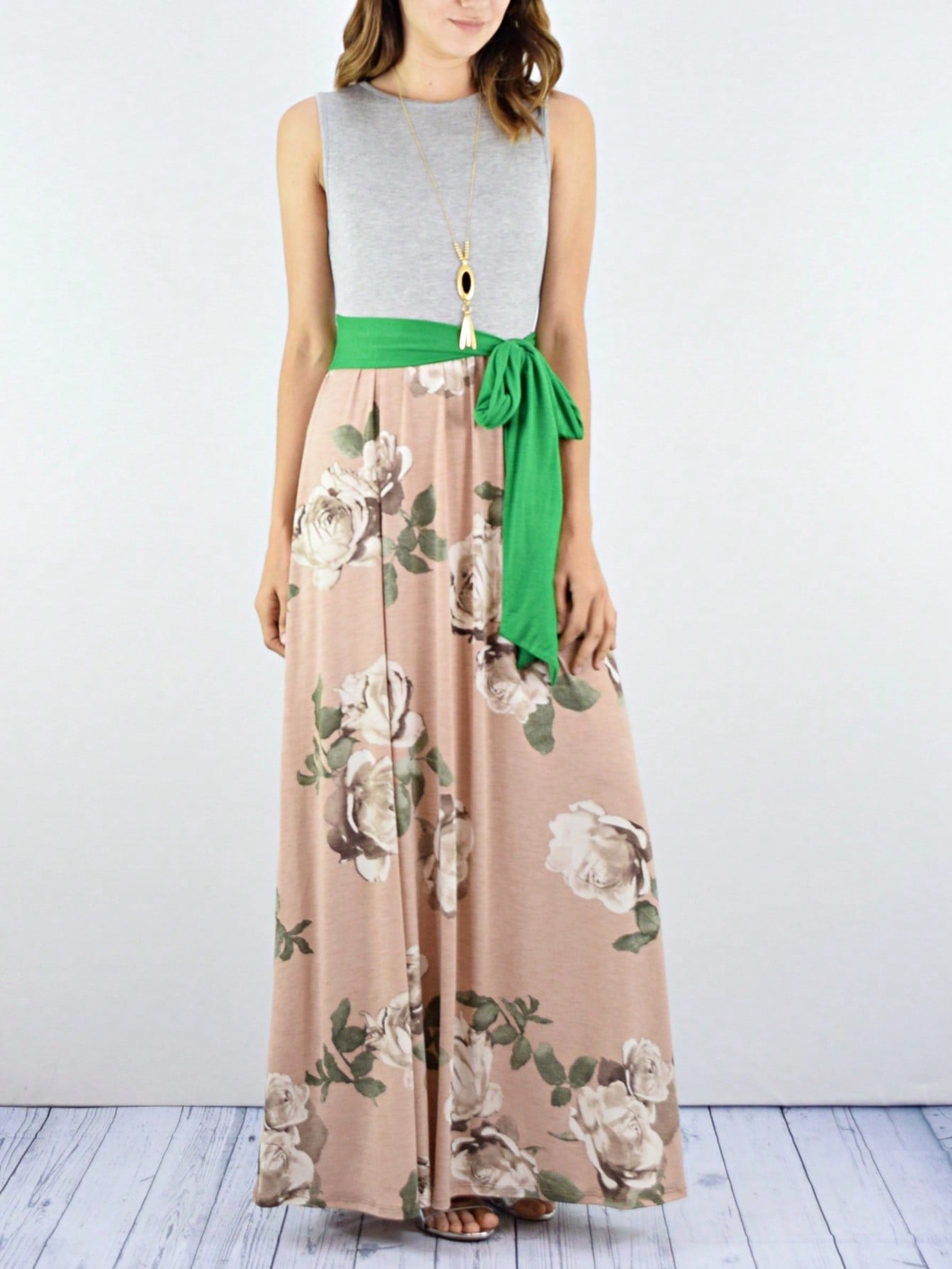Elegant Floral Maxi Dress With Plunging Neckline Short Sleeve Surplice Sash Versatile Summer Dress For Women