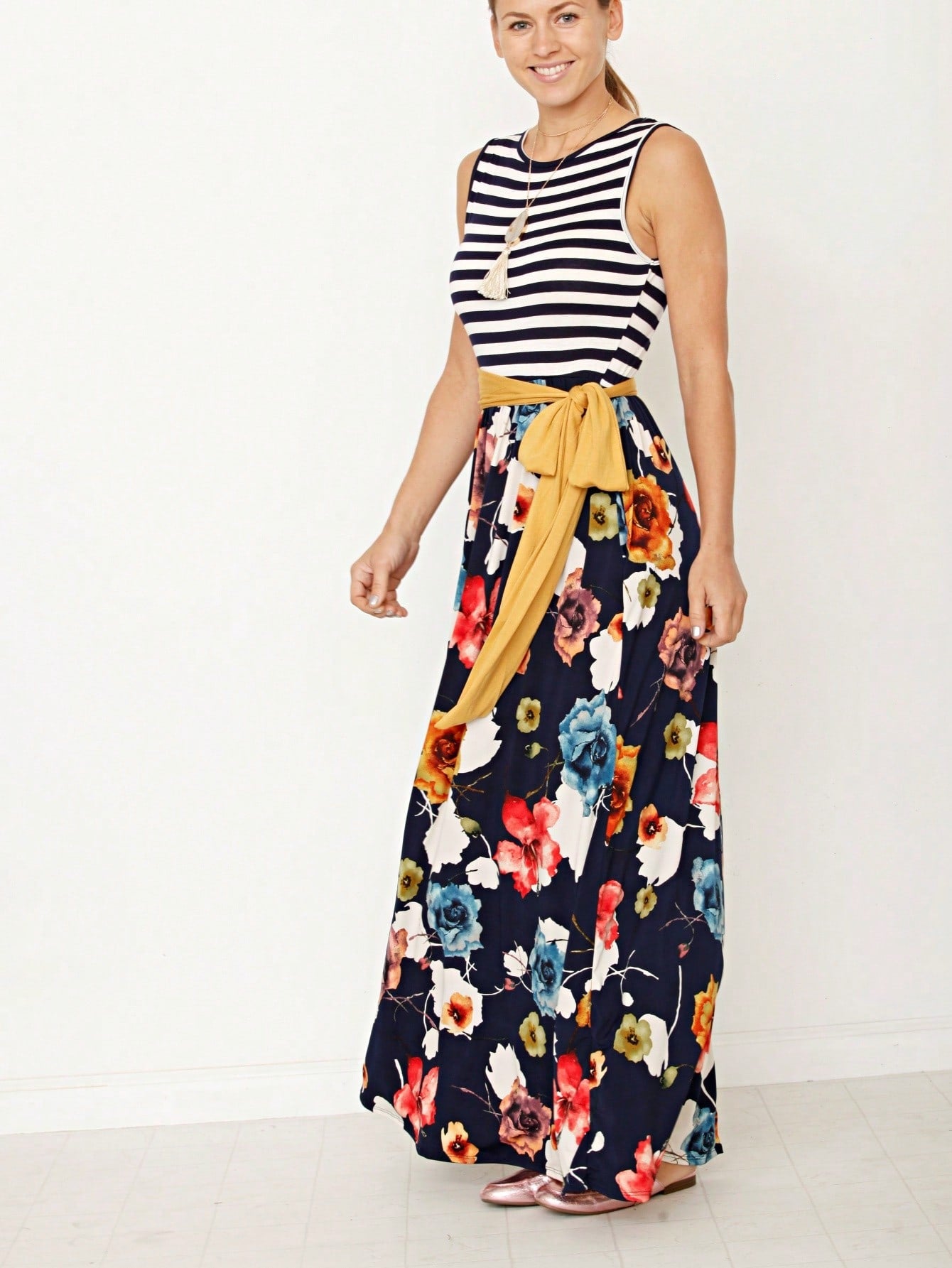 Elegant Floral Maxi Dress With Plunging Neckline Short Sleeve Surplice Sash Versatile Summer Dress For Women