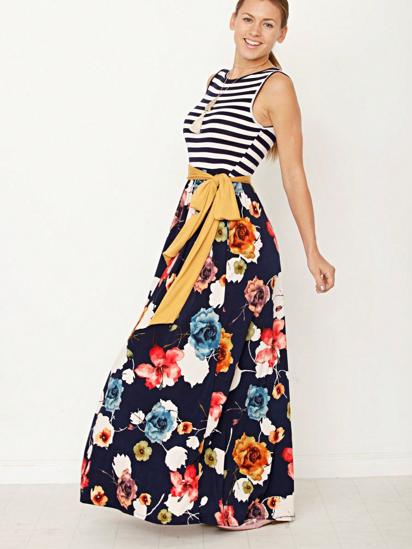 Elegant Floral Maxi Dress With Plunging Neckline Short Sleeve Surplice Sash Versatile Summer Dress For Women