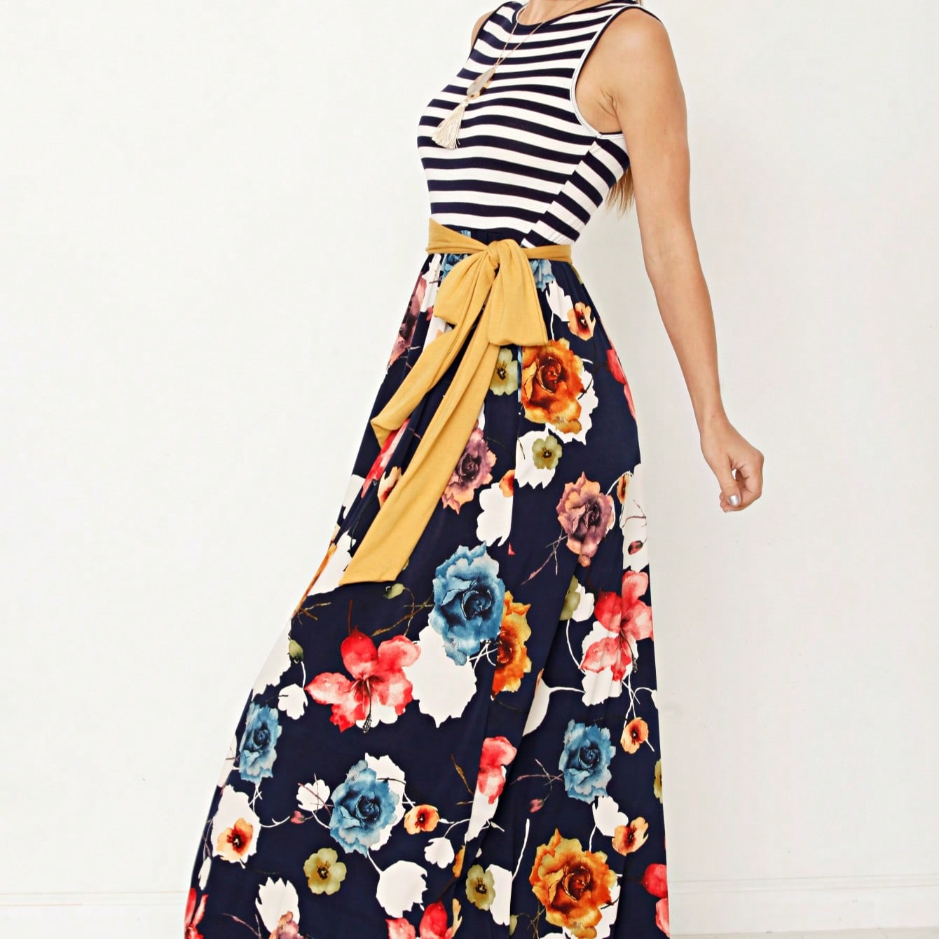 Elegant Floral Maxi Dress With Plunging Neckline Short Sleeve Surplice Sash Versatile Summer Dress For Women