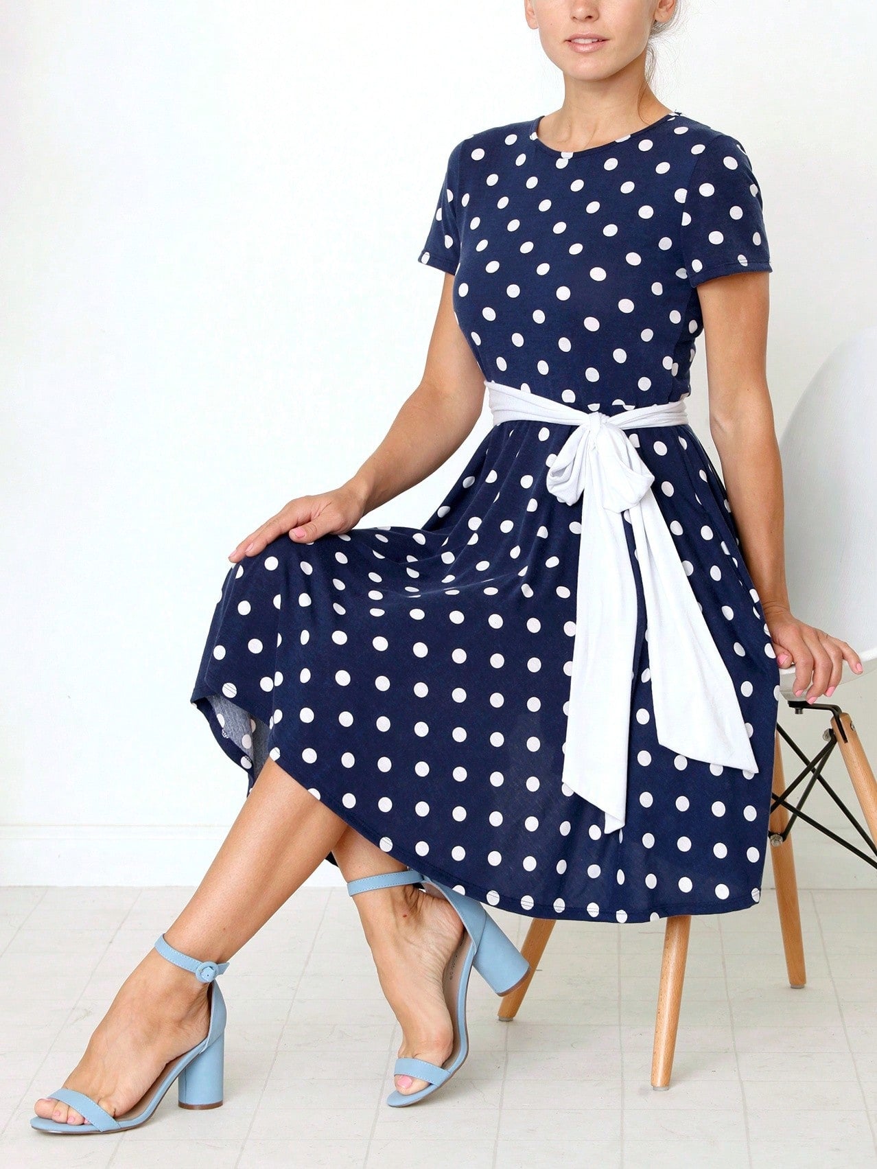 Contrast Surplice Ditsy Floral Midi Dress With Sash | 2 Colors | S-3X