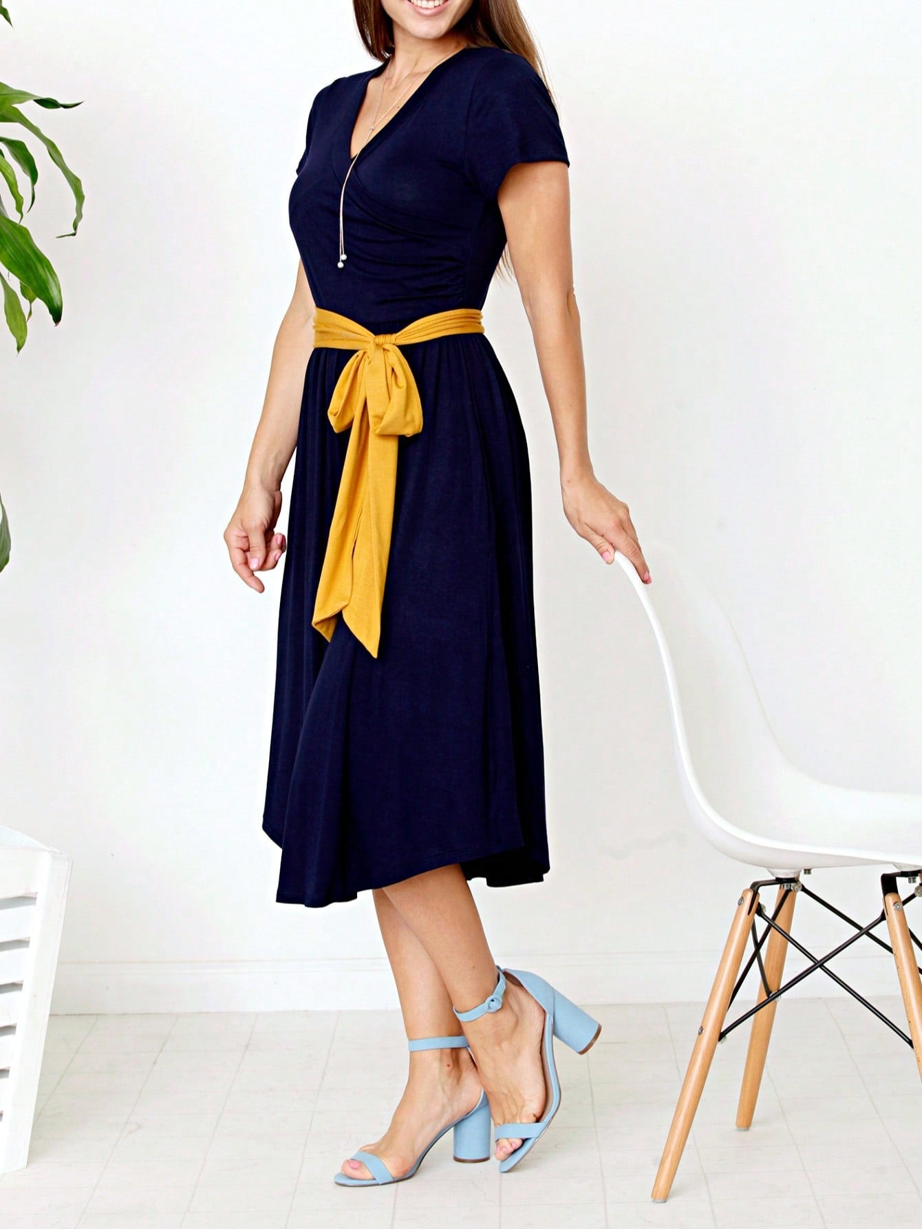 Contrast Surplice Ditsy Floral Midi Dress With Sash | 2 Colors | S-3X