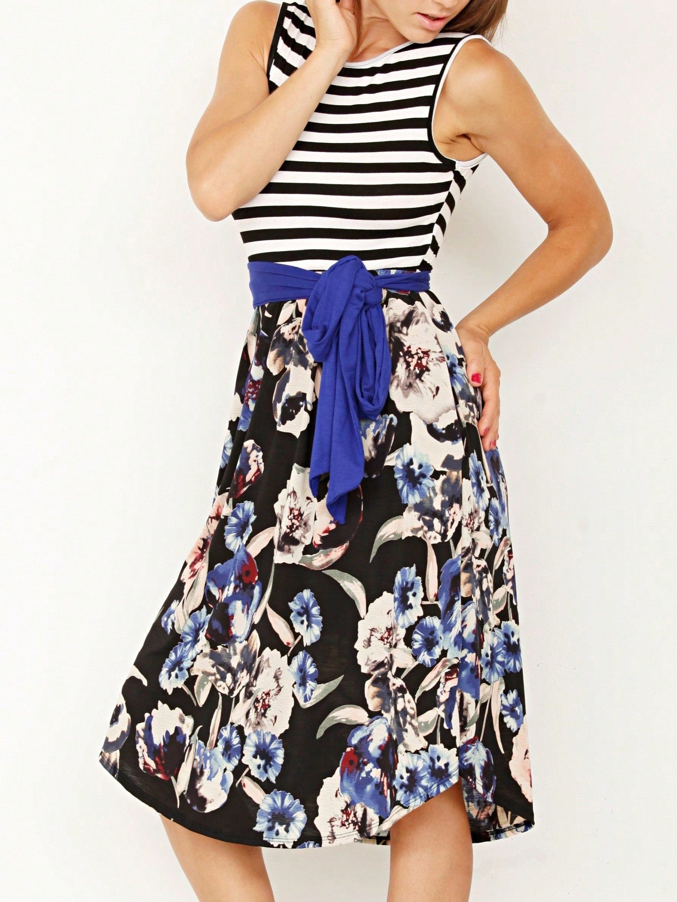 Contrast Surplice Ditsy Floral Midi Dress With Sash | 2 Colors | S-3X