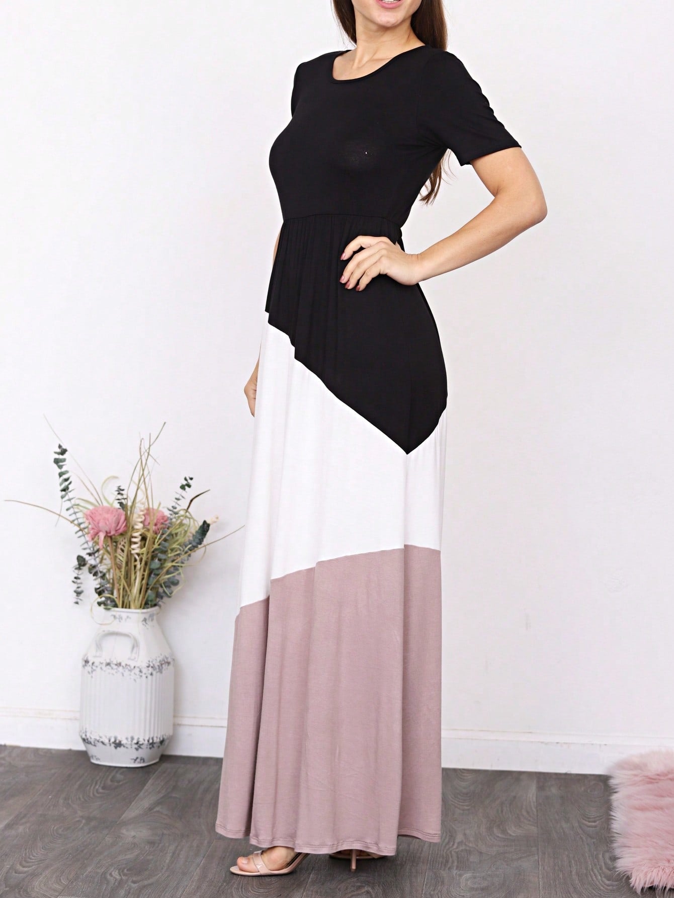 Elegant Stripe Maxi Dress With Side Pockets Versatile Summer Dress For Women