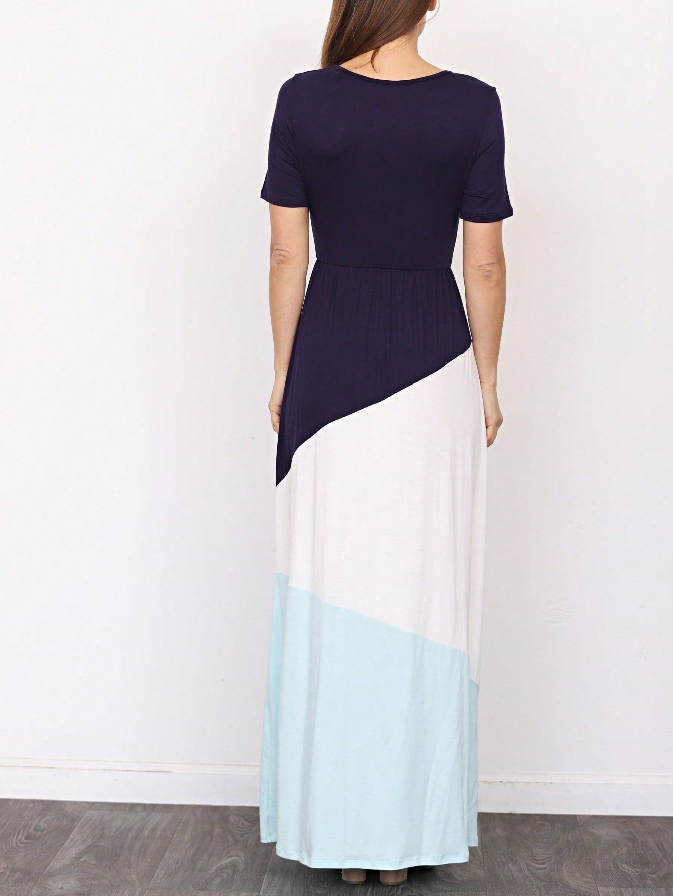 Elegant Stripe Maxi Dress With Side Pockets Versatile Summer Dress For Women