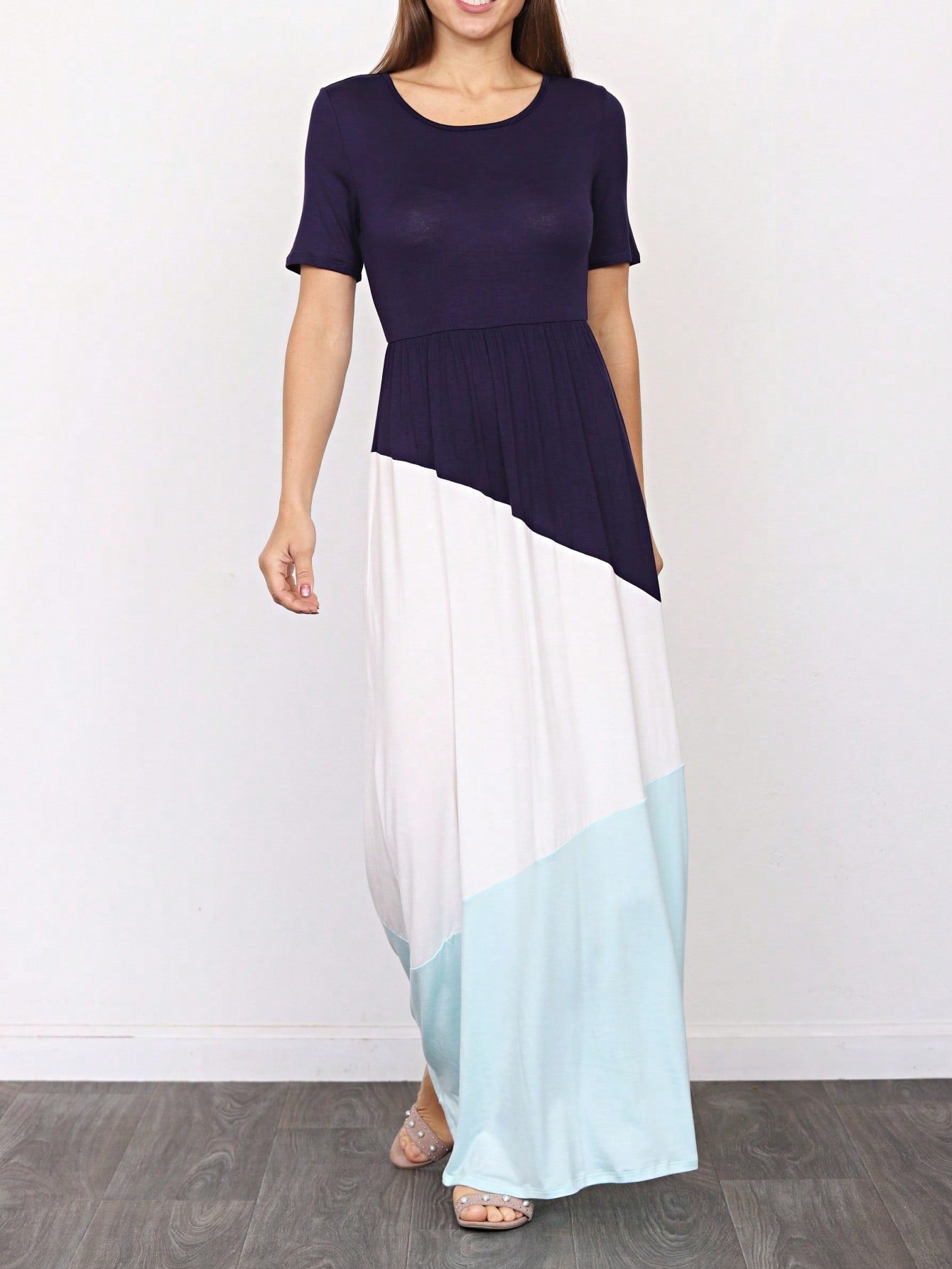 Elegant Stripe Maxi Dress With Side Pockets Versatile Summer Dress For Women