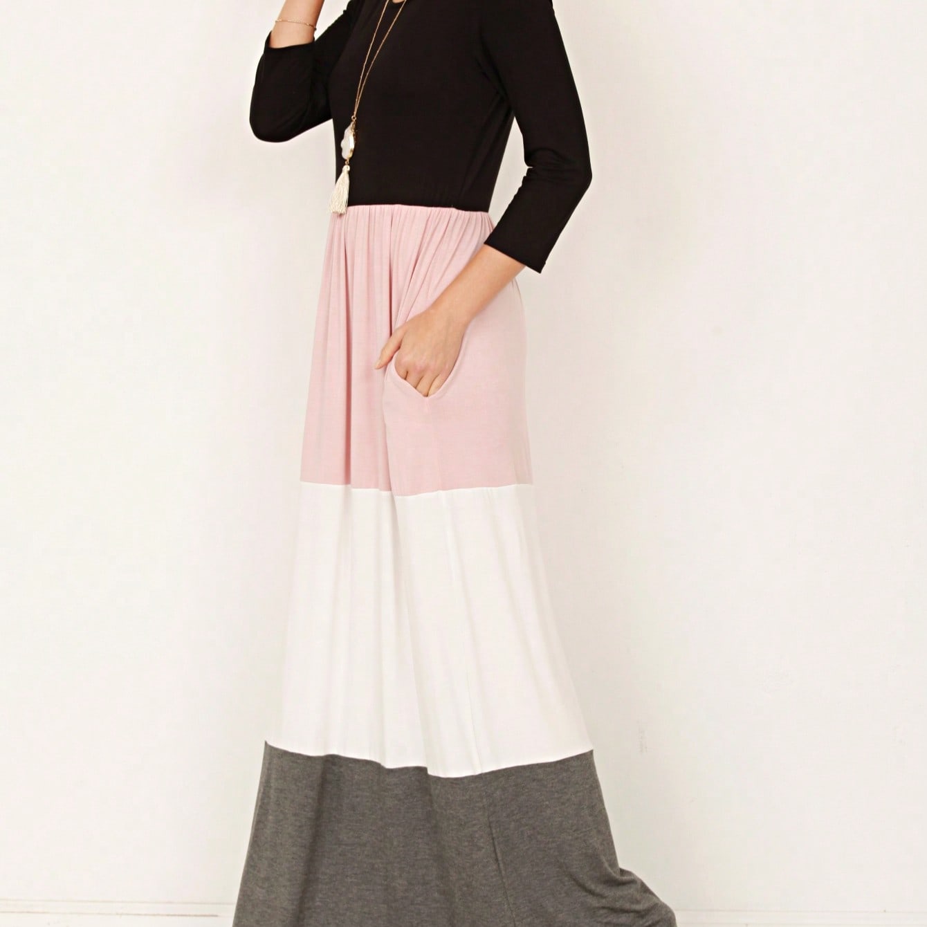 Elegant Stripe Maxi Dress With Side Pockets Versatile Summer Dress For Women
