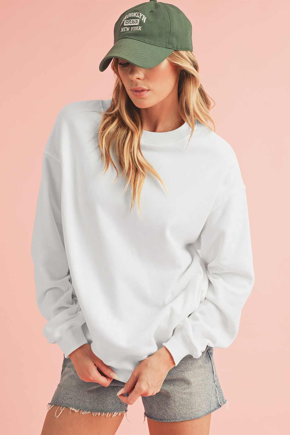 White Solid Loose Crew Neck Fleece Sweatshirt