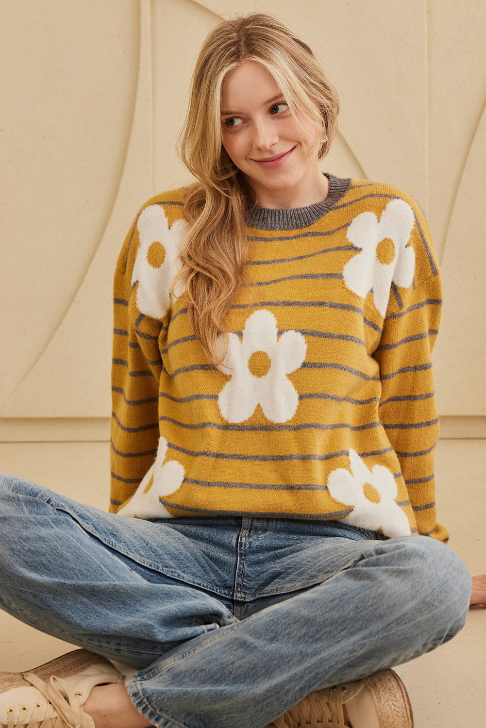 Yellow Striped Daisy Flower Long Sleeve Sweater