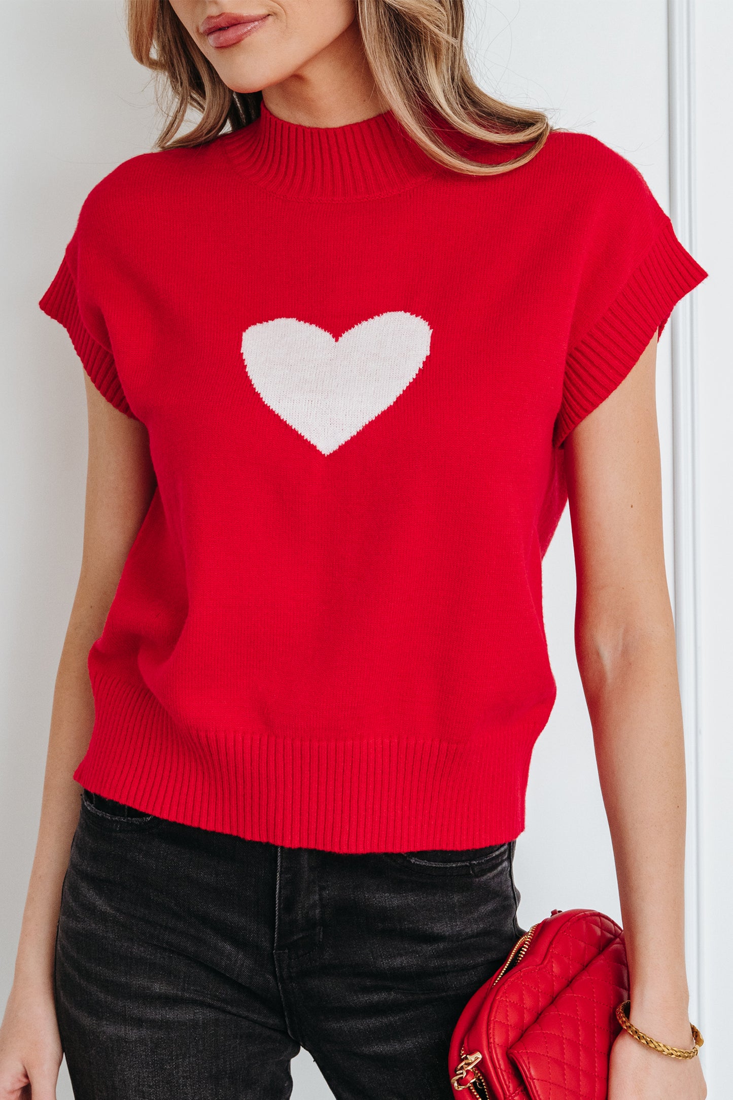 White Valentine Heart Graphic Cropped Short Sleeve Sweater