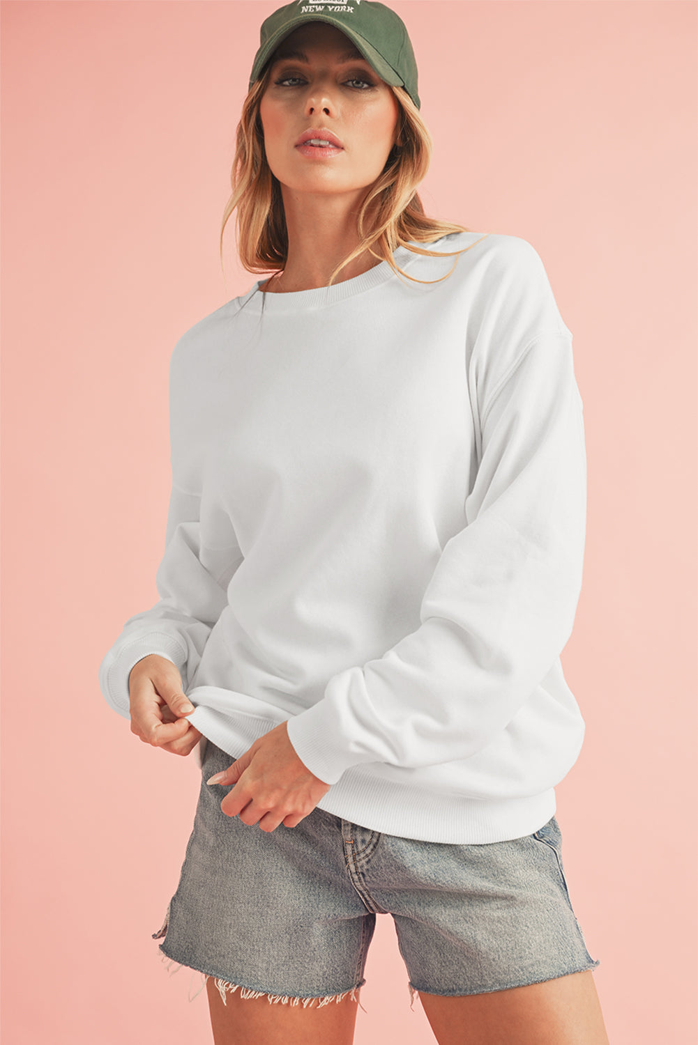 White Solid Loose Crew Neck Fleece Sweatshirt