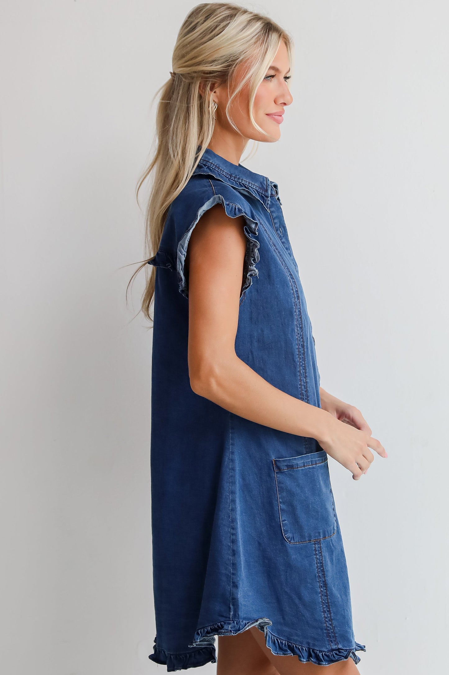 Beau Blue Ruffled Edge Collared Shift Denim Dress with Pockets